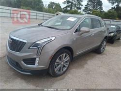 كاديلاك XT5